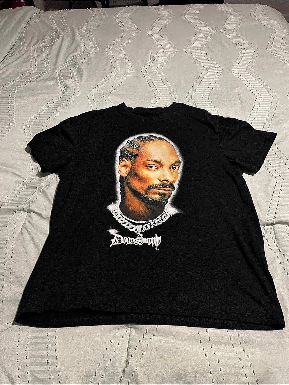 Dogg Supply by Snoop Dogg graphic tee Black Graphic Tee Like New